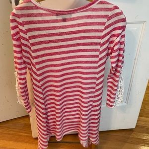 Striped 3/4 sleeve knit top